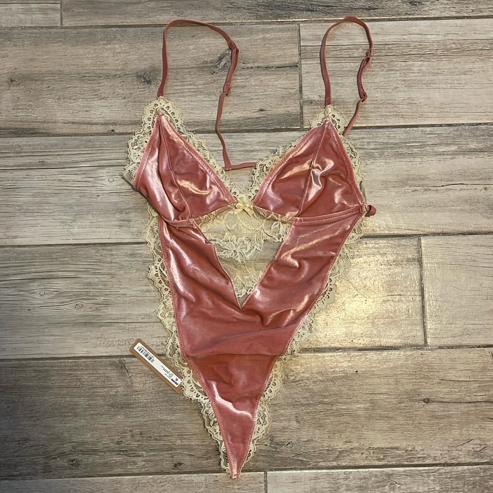 Skims X Lana Del Rey limited edition velvet lace teddy- Size M
